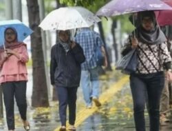 Waspadai Hujan Petir di Medan Hari Ini