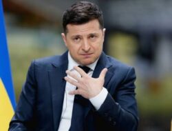 Presiden Ukraina Zelensky Bakal Didepak?