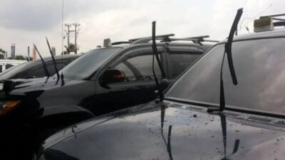 Ini Dia Guna Angkat Wiper Mobil Saat Parkir