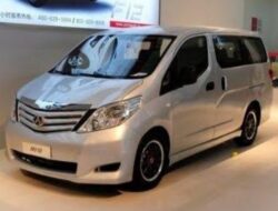 Toyota Alphard Tiruan Versi Mini Dibanderol Rp86 Juta