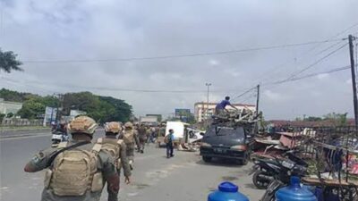 900 Personel Gabungan Tertibkan Bangunan di Kawasan Velodrom Deliserdang