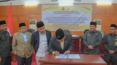 Pemko Padang Sidempuan Terima Rekomendasi Terkait LKPj Walikota 2022