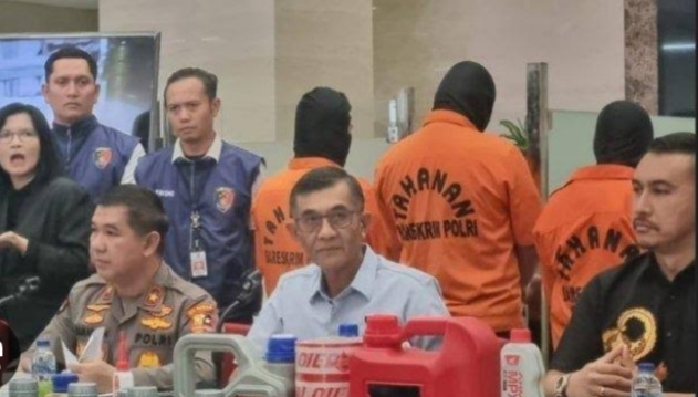 Ekspose kasus pemalsuan oli kendaraan