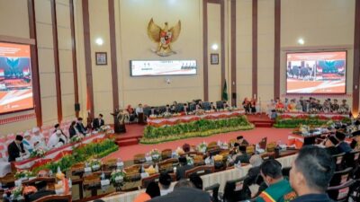 Walikota Bobby Bersama Legislator Medan Ikuti Pidato Kenegaraan Presiden