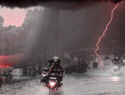Waspadai Hujan Disertai Petir Selepas Maghrib Hari Ini Mengguyur Kota Medan