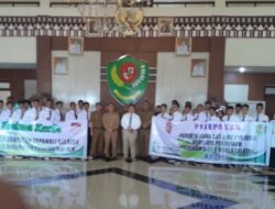 Bupati Tapsel Berangkatkan 33 Peserta CPMI ke Korea Selatan