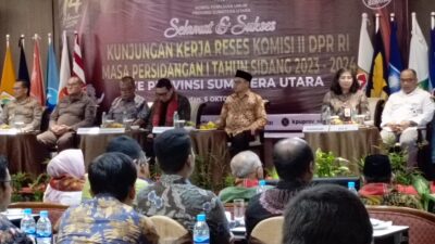 Komisi II DPR RI Persilahkan Jadwal Pilkada Serentak 2024 Dimajukan