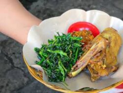Mau Coba Ayam Goreng ‘Sayur Ganja’ yang Viral di Denpasar Bali?