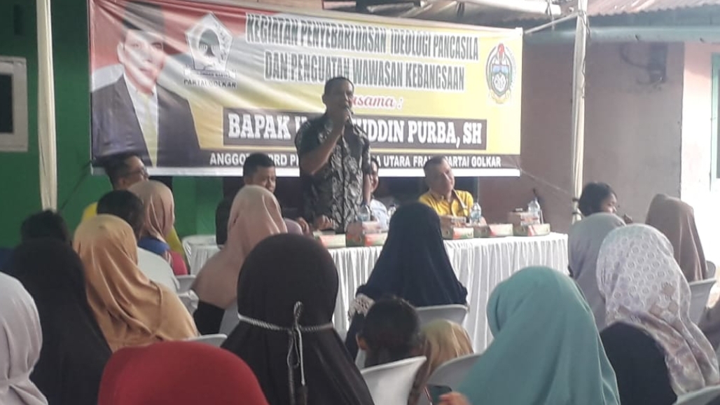 Anggota DPRD Binjai H Zainuddin Purba SH saat memberikan arahan kata sambutan (portalswara.com/Syahril)