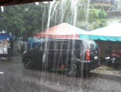 Sepanjang Siang Hingga Malam Hari Kota Medan Diguyur Hujan