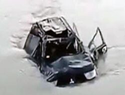 Pajero Sport Terjun ke Sungai di Langkat, 1 Tewas