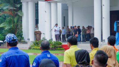 Bobby Ajak Semua Jaga Kondusifitas Kota Medan saat Pimpin Apel Penertiban APK