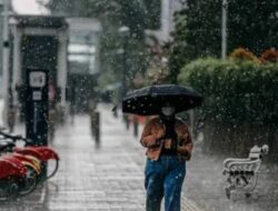 Hujan Mengguyur Kota Medan Diprediksi Mulai Siang Hari