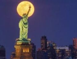 Amerika Bakal Jadi Negara Termiskin Dunia