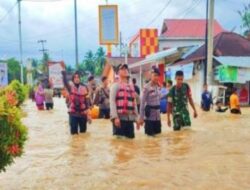 Dampak Hujan Deras di Sumut dan Sumbar Rendam Ribuan Rumah di Rohul