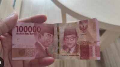 Warganet Temukan Uang Palsu di Mesin ATM
