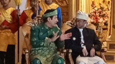 Kesultanan Deli Gelar Majelis Istiadat Anugerah Kurnia: DR H Rahmat Shah Bergelar Datuk Seri Duta Paduka Raja