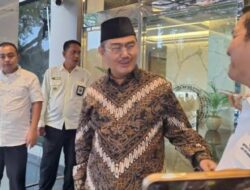 Jimly Meminta Hak Angket Disetujui, Airlangga Menolak Dukungannya