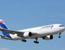 Pesawat Latam Airlines Mengalami Masalah Teknis, 50 Orang Terluka
