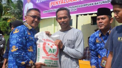 Pemko Padangsidimpuan Salurkan Bantuan Beras untuk 274 Keluarga di Desa Siloting