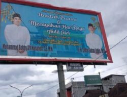 Baliho Bobby Bareng Kepala Bapenda Medan dan Relawan Mejeng di Madina