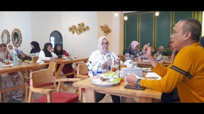 SMP Negeri 10/12 Gelar Reuni Akbar dan Pelantikan Pengurus IKAL