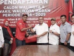 Akhyar Nasution Daftar ke PDIP untuk Bacalon Walkota Medan