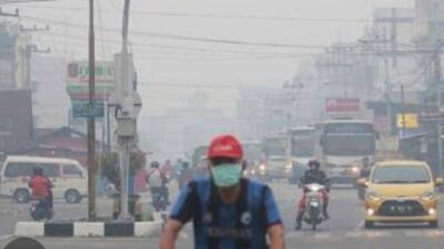 Kabut Menyelimuti Kota Medan Jelang Siang Hari Ini