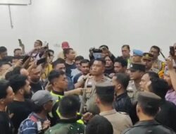 3 Komisioner Labura ‘Ditahan’ Pendukung Hendri-Samsul Selama 4 Jam