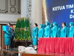 Airin Rico Waas Dilantik Jadi Ketua TP PKK Pembina Posyandu dan Ketua Dekranasda Kota Medan