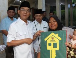 Bupati Tapsel Berjuang Keras Atasi Krisis Keuangan Daerah