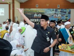 Rico Waas Tepung Tawari 2.635 Calon Jamaah Haji
