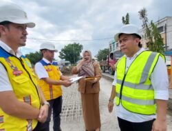 Legislator Medan Tinjau Penataan Median Jalan di Simpang Tol Bandar Selamat