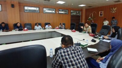 Zulkarnaen SKM Gelar Rapat Bahas Kemacetan: Akses Jalan Depan Pintu Tol Bandar Selamat Ditutup