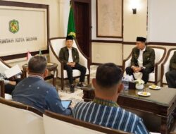 Rico Waas Ajak DMI Bersinergi Wujudkan Masjid Pusat Kegiatan Keagamaan dan Sosial