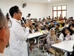 Tinjau Sekolah Rakyat Kota Medan, Rico Waas Ingatkan Siswa Rajin Belajar Untuk Menggapai Cita-Cita