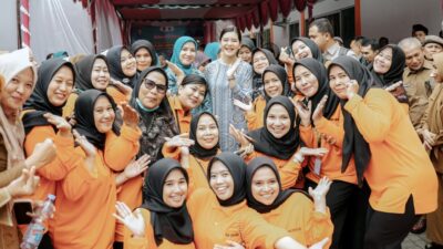 Kahiyang Ayu Ajak Kader Posyandu Padanglawas Sosialisasikan Pentingnya Deteksi Dini Kanker Leher Rahim