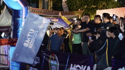 Gubernur Bobby Nasution Lepas Peserta Trail of The Kings, Seribuan Pelari Melintas Panorama Danau Toba