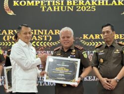 Kejatisu Raih Penghargaan Atas Partisipasi Aktif dalam Kompetisi Satuan Kerja “Ber-AKHLAK” 2025 dari Jaksa Agung RI