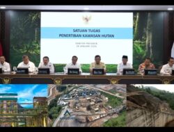 Jaksa Agung Dampingi Mensesneg Umumkan Pencabutan Izin Perusahaan Pasca Banjir Sumatera