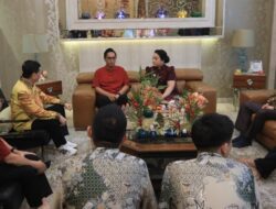 Imlek 2577: Rico Waas Didampingi Istri Kunjungi Rumah Tokoh Thionghoa Sumut