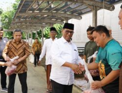 Kejatisu Sembelih 15 Hewan Kurban, Muhibuddin: Wujud Nyata Ketakwaan Kepada Allah SWT