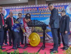Rico Waas Dukung Digitalisasi Tarombo