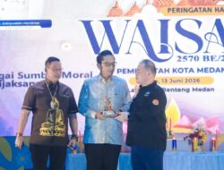Waisak 2570 BE: Rico Waas Ajak Warga Medan Rawat Harmoni dan Tebar Kedamaian