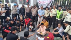 GMNI Geruduk Gedung Dewan, Sebut Rajuddin Gob**k