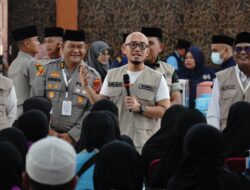 Wamen Haji Sambut Langsung Kloter 16 Debarkasi Medan, Tekankan Haji Mabrur sebagai Oleh-Oleh Terbaik Tanah Suci