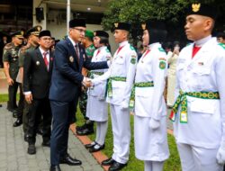 Rico Waas Kukuhkan Paskibraka Kota Medan, 48 Putra-Putri Terpilih Siap Kibarkan Sang Merah Putih di HUT ke-81 Republik Indonesia