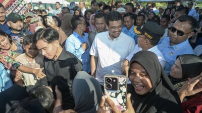 Kunjungi Huntara Tapsel, Wapres Gibran dan Gubernur Bobby Pastikan Huntap Segera Dibangun