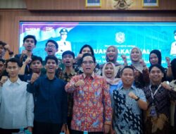 Rico Waas Ajak Mahasiswa Politeknik Ciptakan Solusi untuk Persoalan Kota