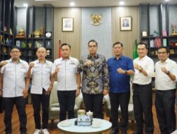 Rico Waas Minta Atlet Medan Fokus Hadapi Porprovsu XII 2026
